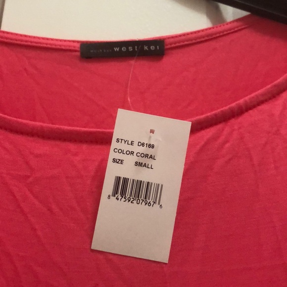 Pink Scoop Neck Dress - Picture 2 of 4